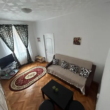 Rusu Διαμέρισμα